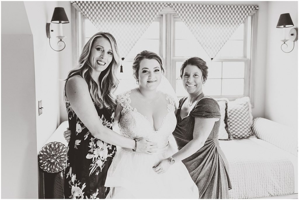 black and white bride with sister and mother Old Kinderhook wedding
