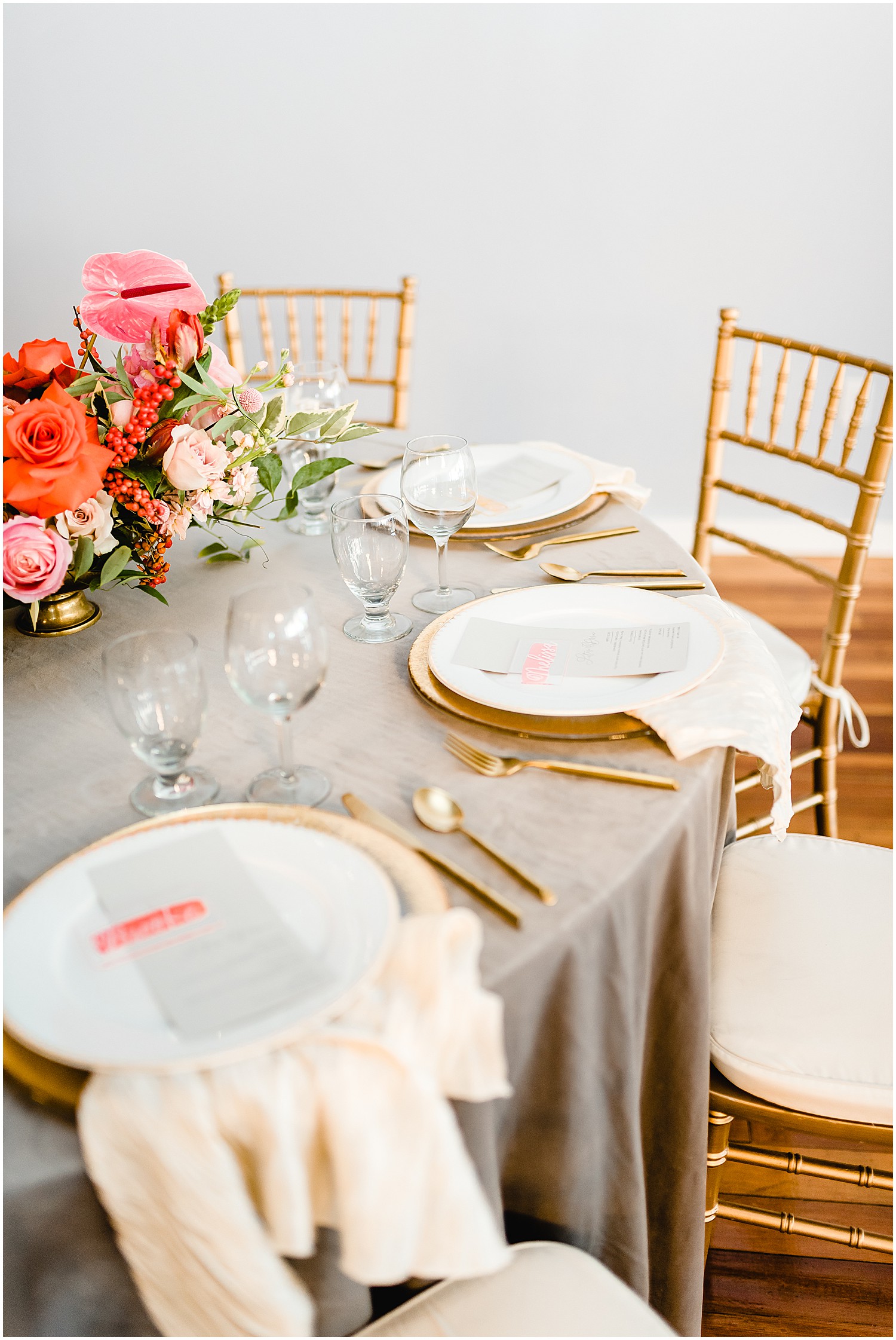 table setting gold accents gold chair