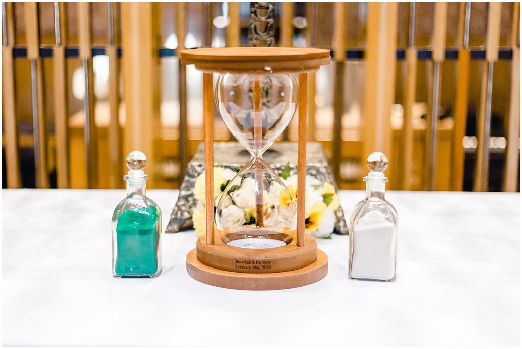 wedding ceremony customized hourglass for sand ceremony