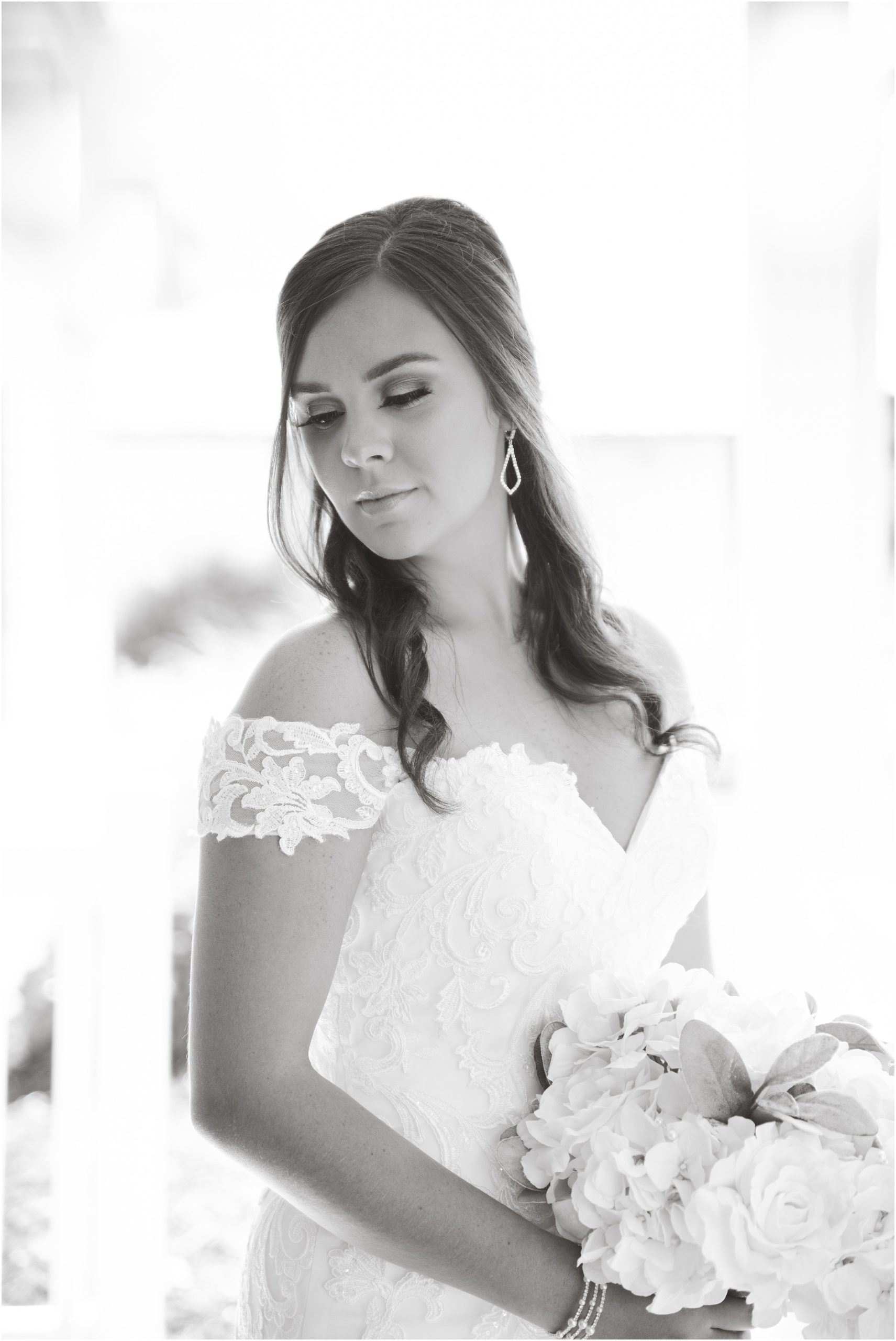 black and white image of bridal portrait